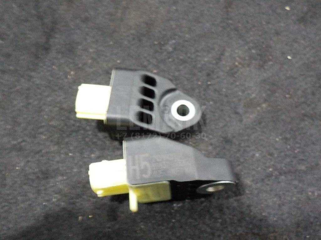 Датчик AIR BAG 8983133050 Toyota