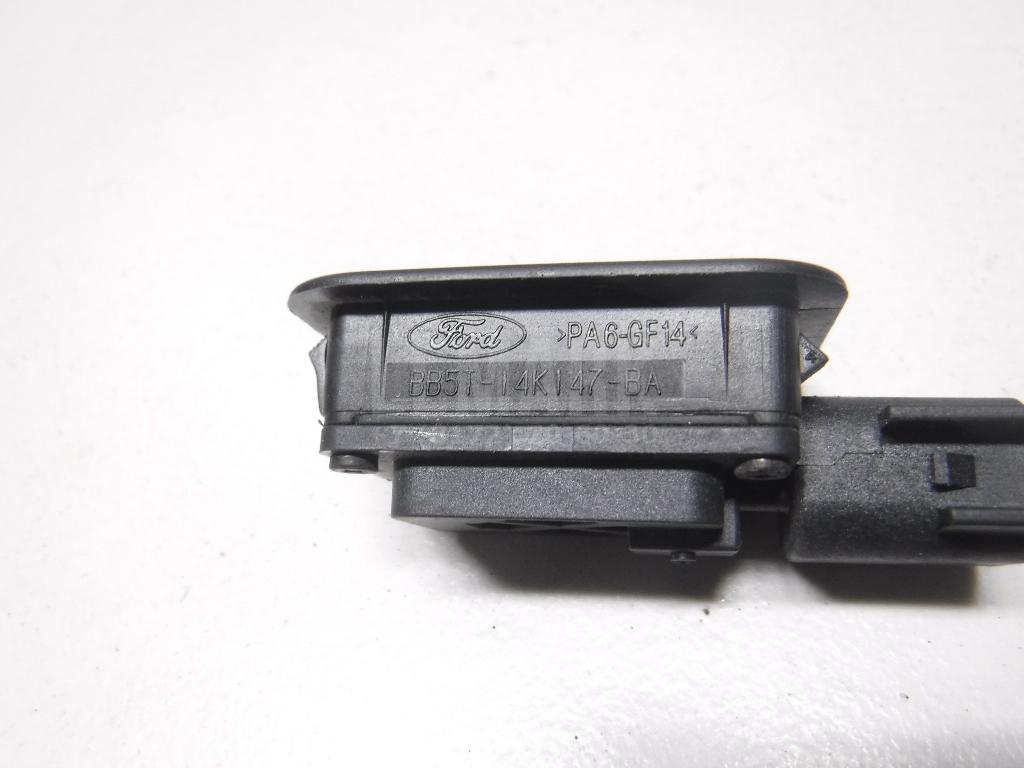 Кнопка закрывания багажника для  Ford EcoSport 2012-2023