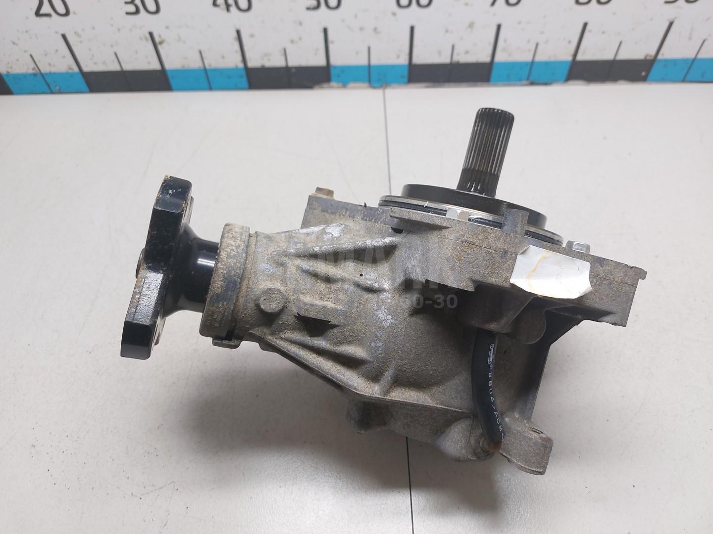 Коробка раздаточная 33100JD600 Nissan