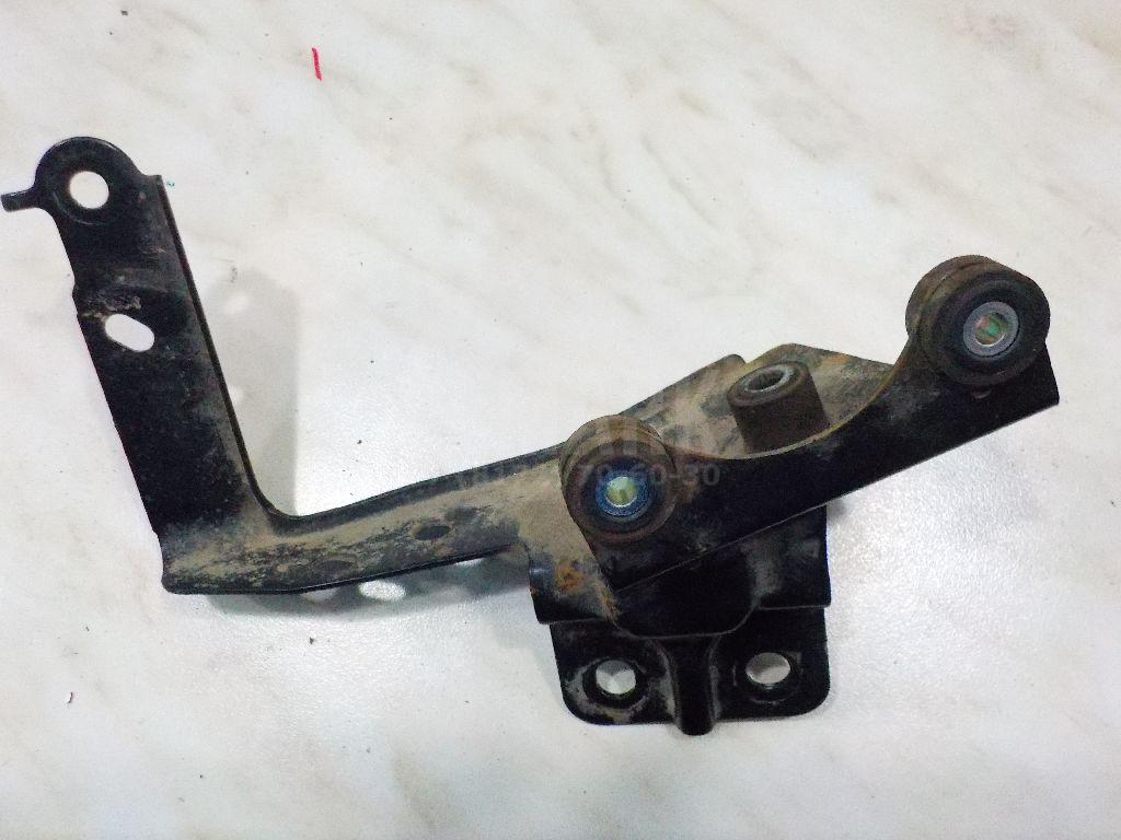 Кронштейн блока ABS (насос) 47840JG400 Nissan