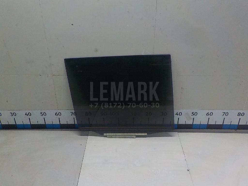 Стекло двери задней правой 6810360390 Toyota