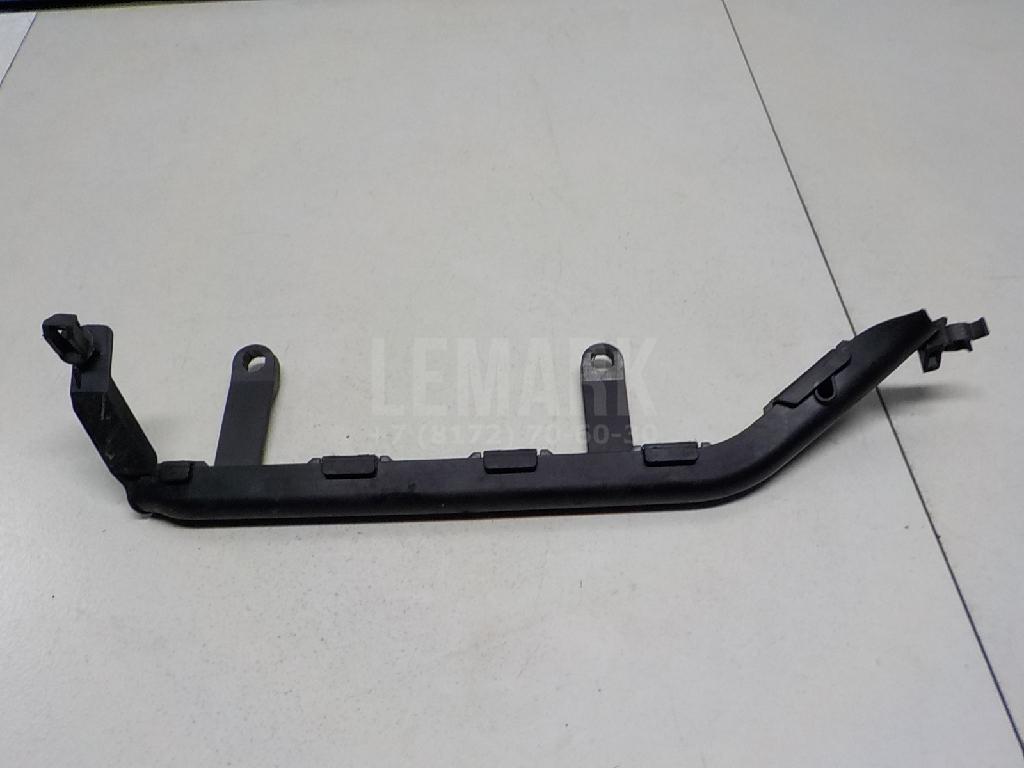 Канал для кабеля для  BMW X3 E83 2004-2010