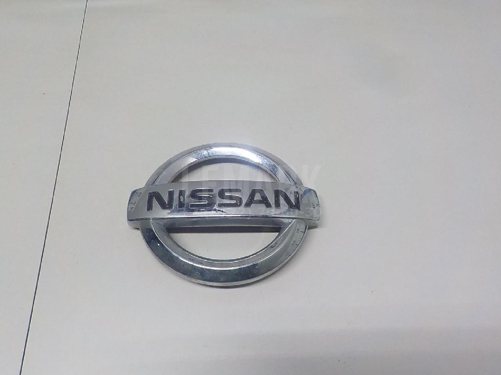 Эмблема 62890JD000 Nissan