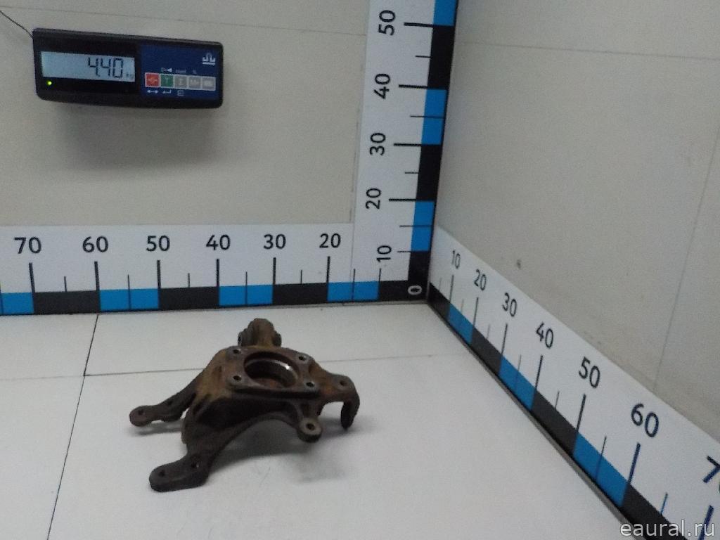 Кулак поворотный задний правый