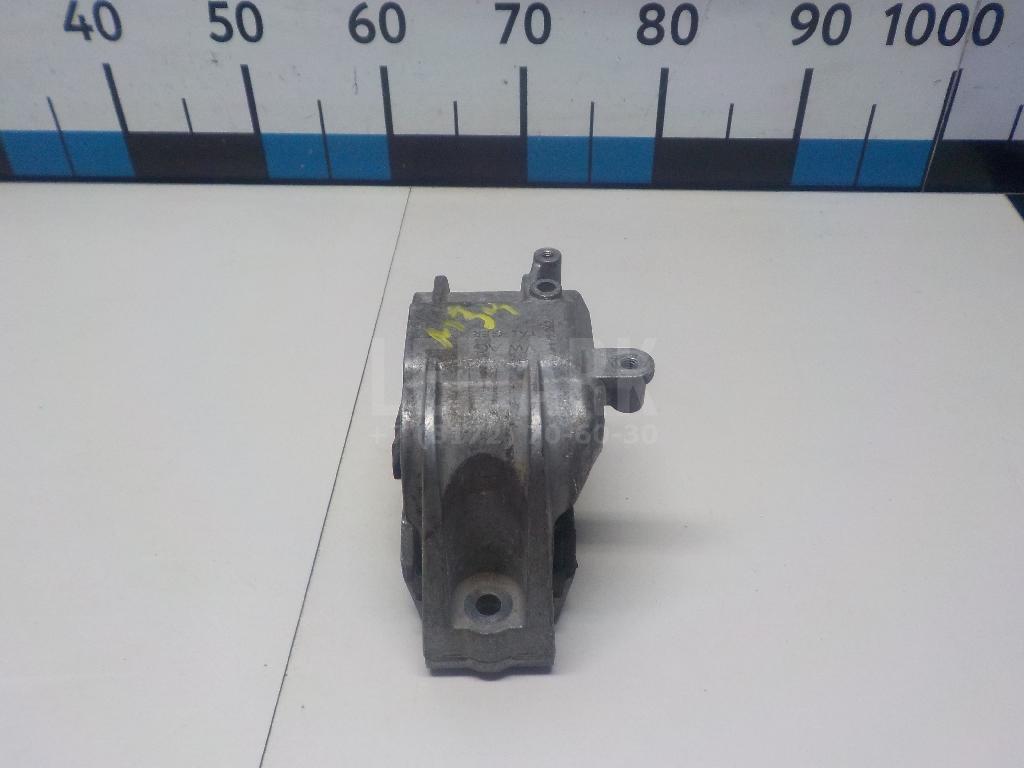 Опора двигателя правая для  Audi R8 2007-2015
