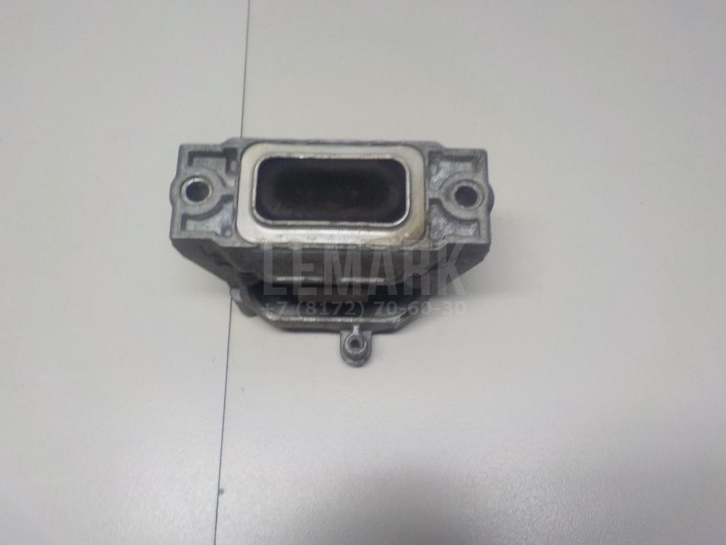 Опора двигателя правая для  Audi R8 2007-2015