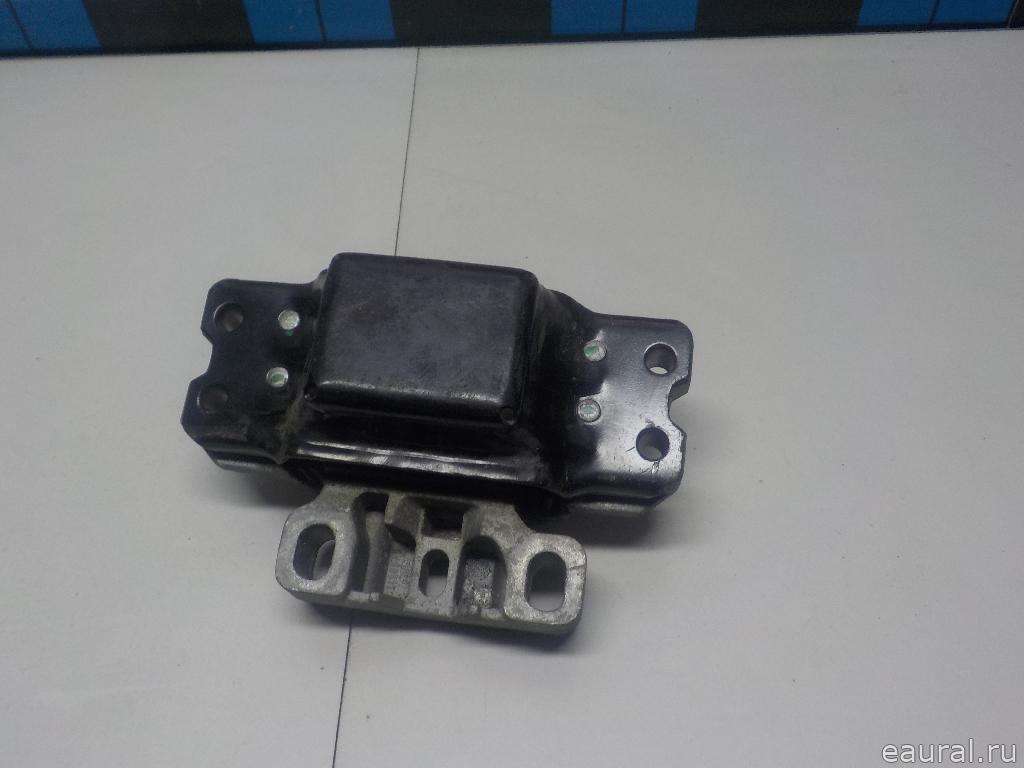 Опора двигателя левая