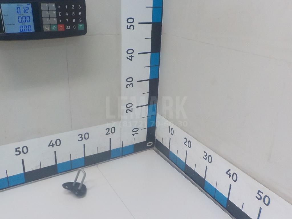 Ответная часть замка капота