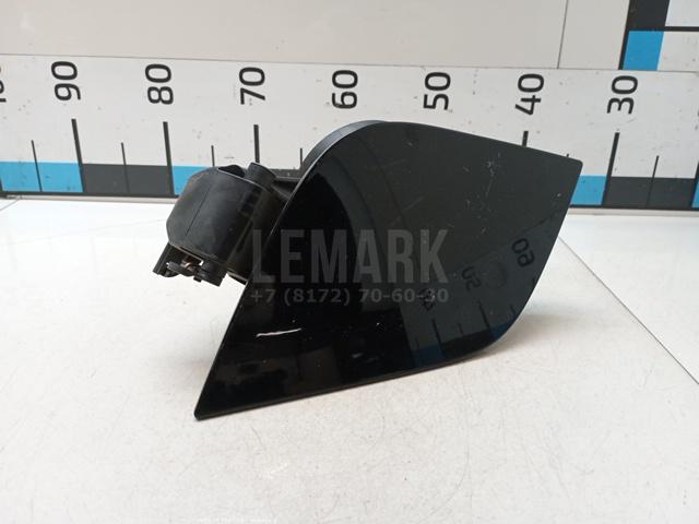 Ниша лючка бензобака 1768207 Ford