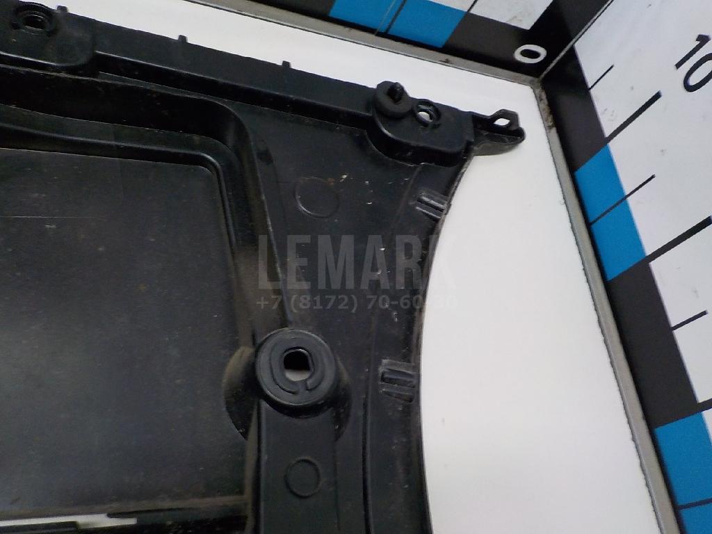 Направляющая заднего бампера левая для  BMW 7-serie G11/G12 2015-2022