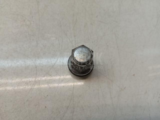 Гайка колеса 9094201058 Toyota