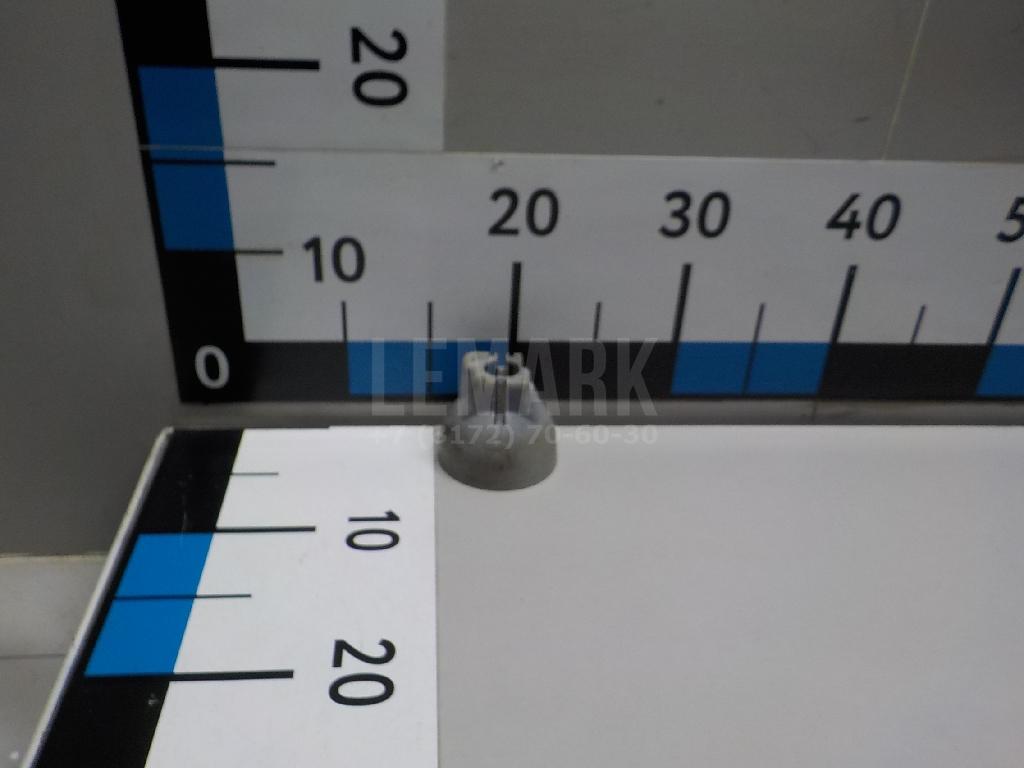 Кожух рулевой колонки 1735171 Ford