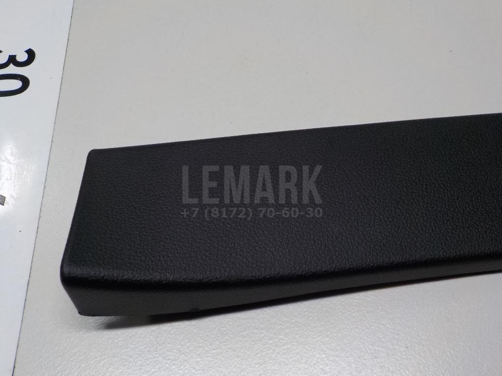 Обшивка двери багажника для  BMW 1-serie E82/E88 2007-2013