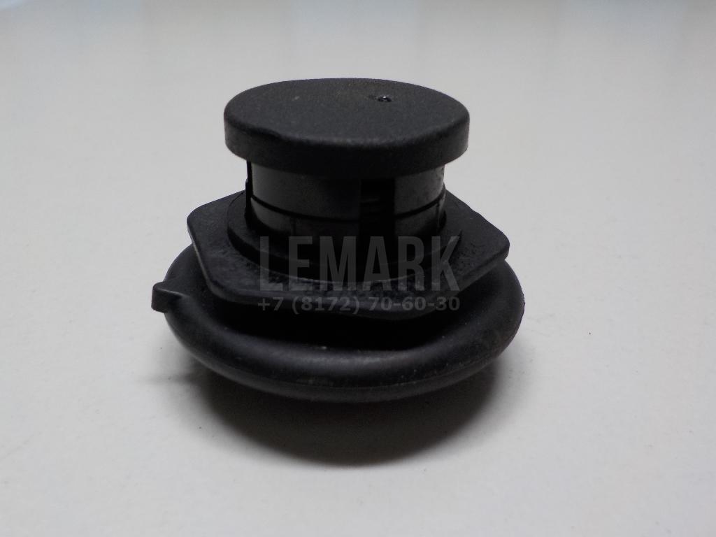 Отбойник капота для  BMW 6-serie E63 2004-2009