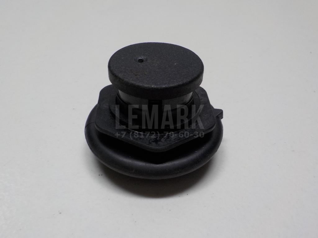 Отбойник капота для  BMW 6-serie E63 2004-2009