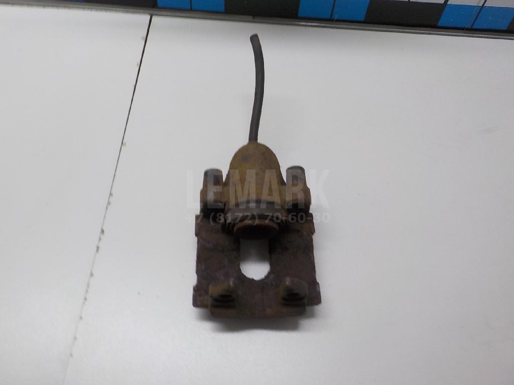 Суппорт тормозной задний правый для  Audi V8 1988-1994
