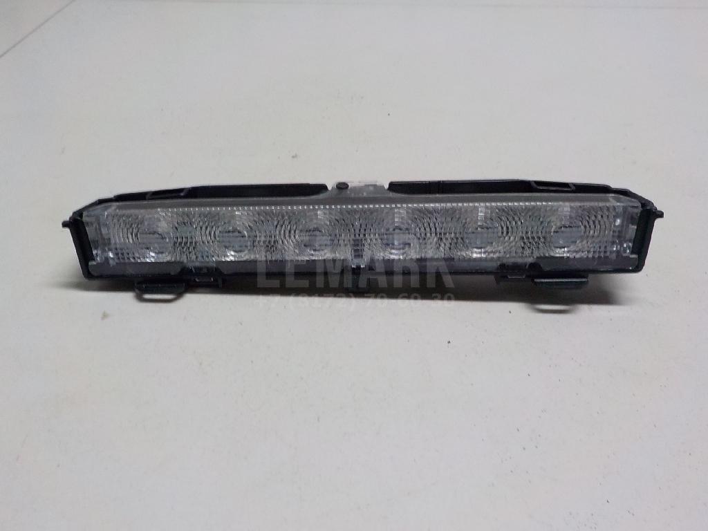 Фонарь задний (стоп сигнал) 6RU945087A VAG
