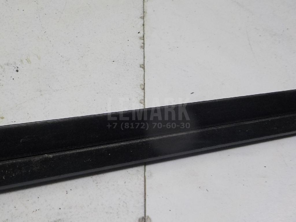 Накладка стекла переднего левого для  BMW 6-serie E63 2004-2009