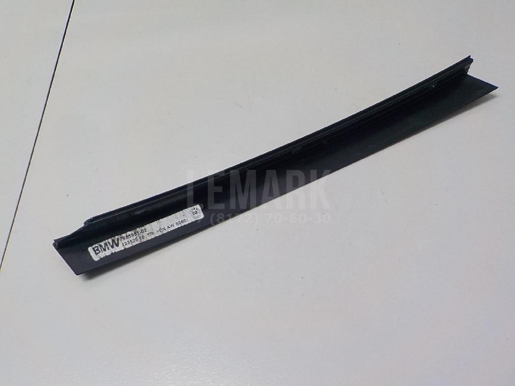 Накладка двери задней левой для  Acura MDX 2001-2006