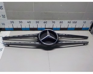 Накладка на решетку радиатора для Mercedes Benz W166 M-Klasse (ML/GLE) 2011-2018 б/у состояние хорошее