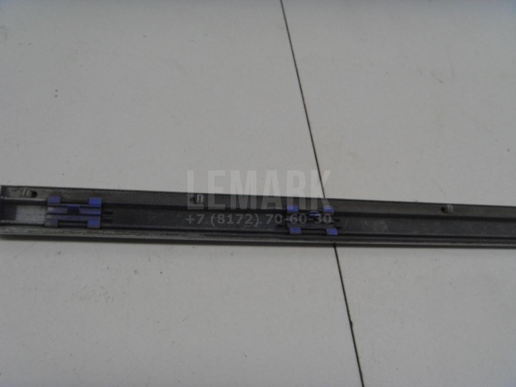Молдинг передней правой двери для  Audi Allroad quattro 2000-2005