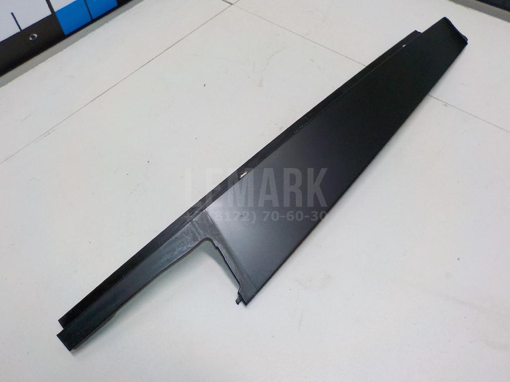 Накладка двери задней правой для  BMW 4-serie G22/G23 2020