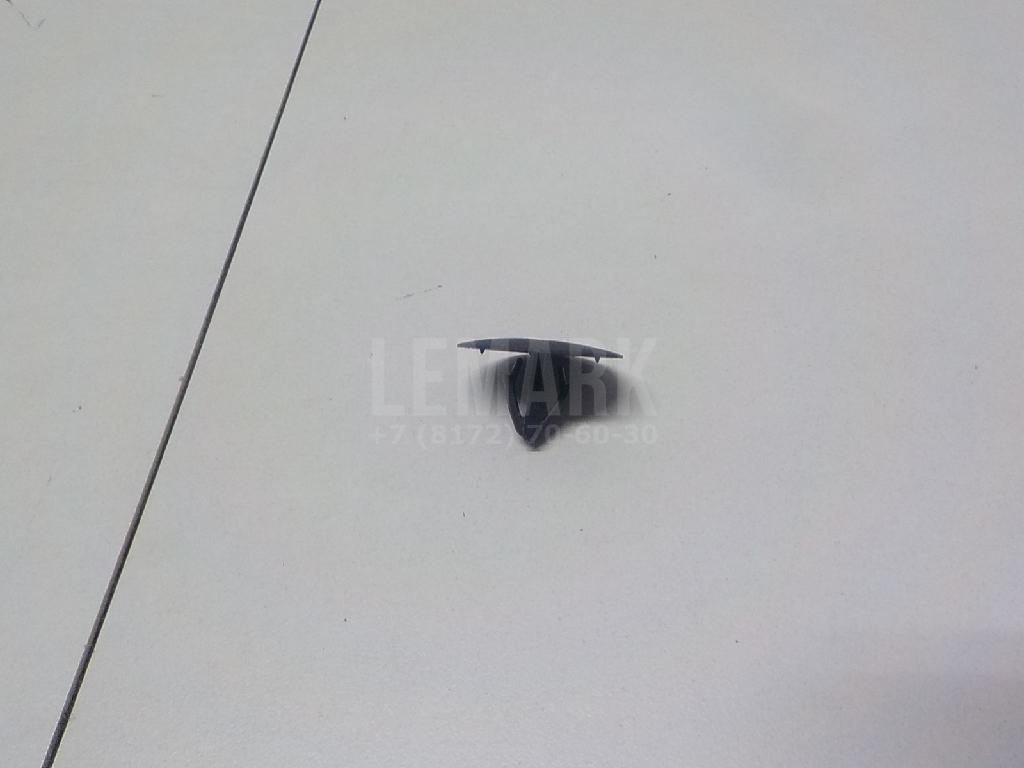Крепеж (клоп) 8112637010 Hyundai-Kia