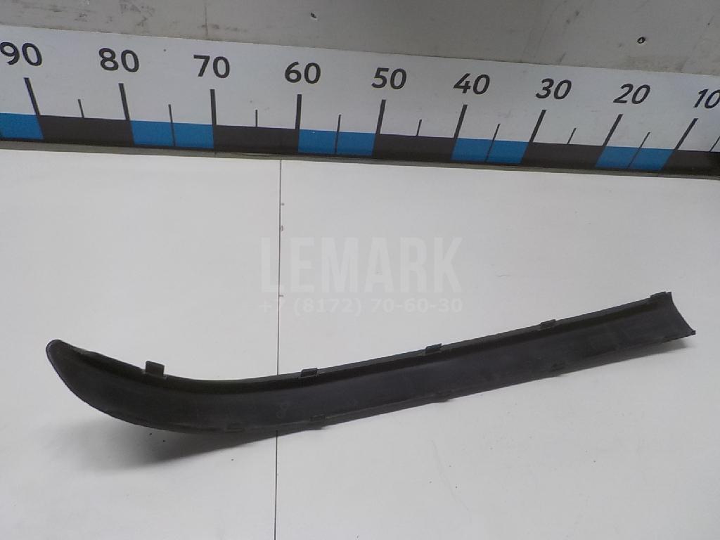 Накладка переднего бампера левая для  BMW 3-serie F30/F31/F80 2011-2020
