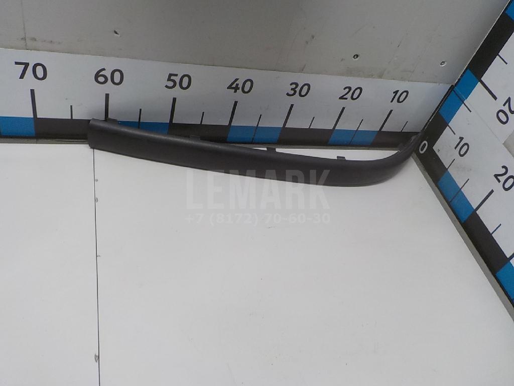 Накладка переднего бампера левая для  BMW 3-serie F30/F31/F80 2011-2020