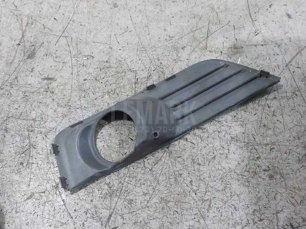 Решетка в бампер правая 4M5119952AE Ford