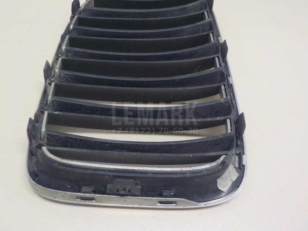Решетка радиатора левая для  Audi A6 [C5] 1997-2004