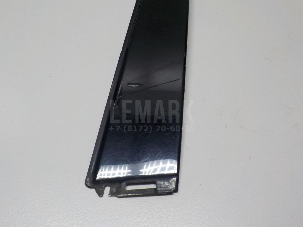 Накладка двери передней левой для  Ford Escape EUR 2007-2009