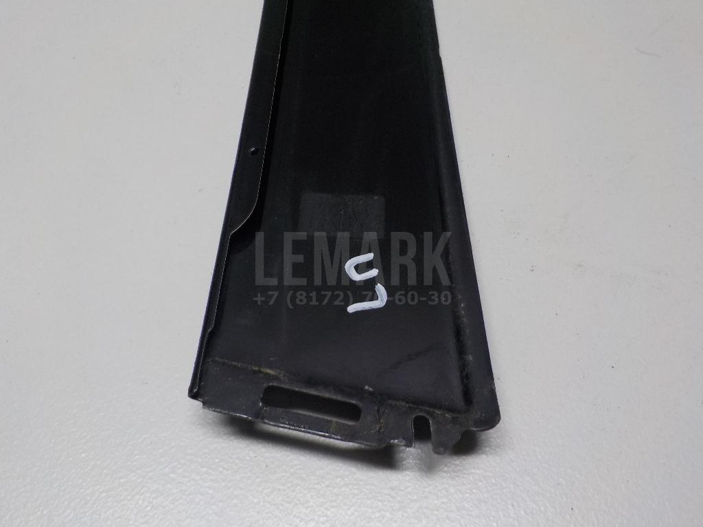 Накладка двери передней левой для  Ford Escape EUR 2007-2009