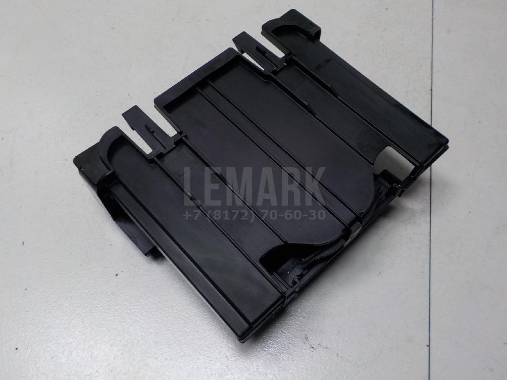 Кронштейн (сопут. товар) для  Ford Fiesta 2001-2008
