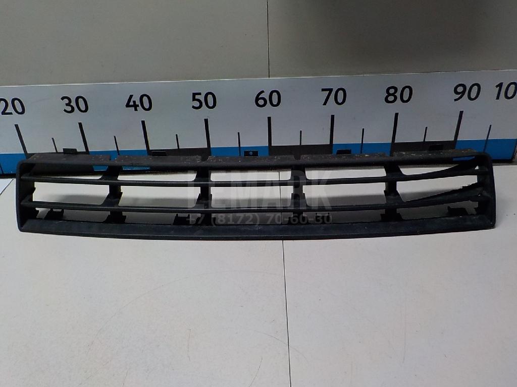 Решетка в бампер центральная 1J0853677DB41 VAG