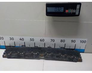 Решетка в бампер центральная для Jaguar XF 2007-2015 БУ состояние отличное
