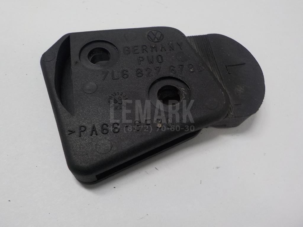 Направляющая двери багажника 7L6827679B VAG