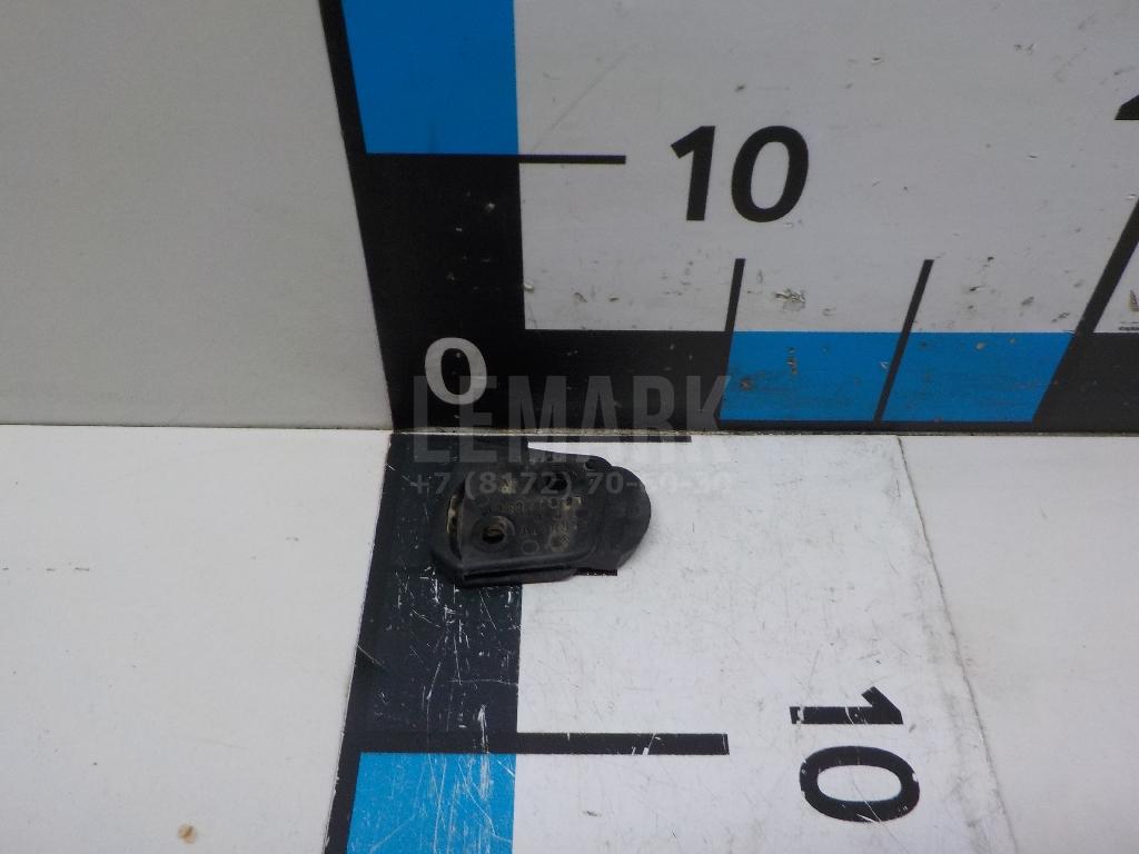 Направляющая двери багажника 7L6827680B VAG