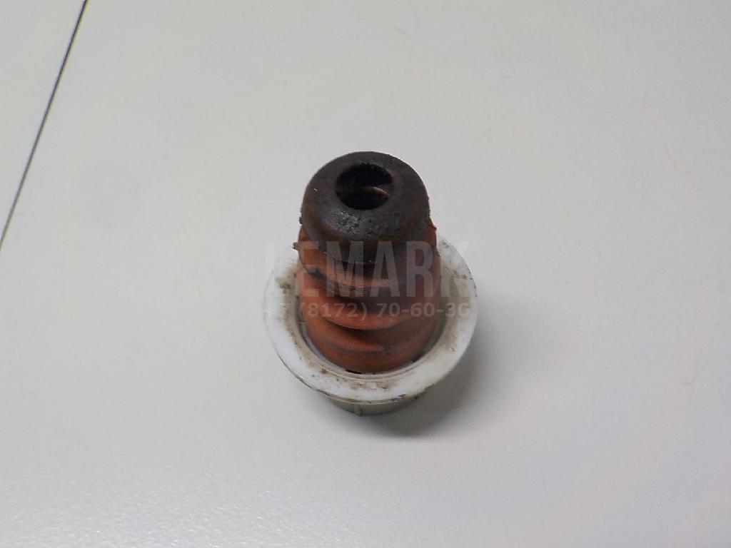 Отбойник заднего амортизатора для  Ford Escape EUR 2007-2009