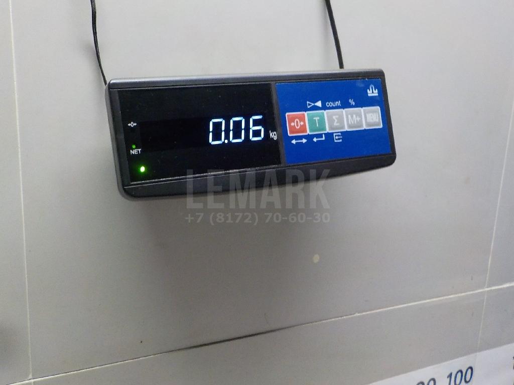 Накладка двери передней левой для  Astra HD 8 2005-2011