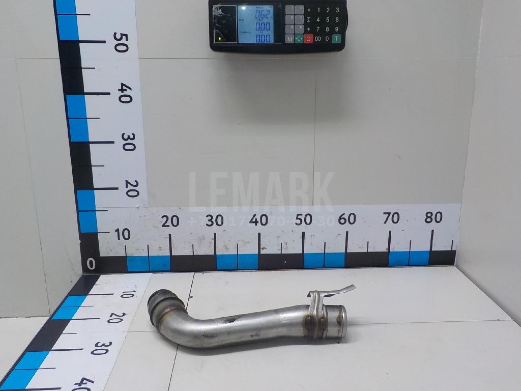 Патрубок интеркулера 14460JD70B Nissan