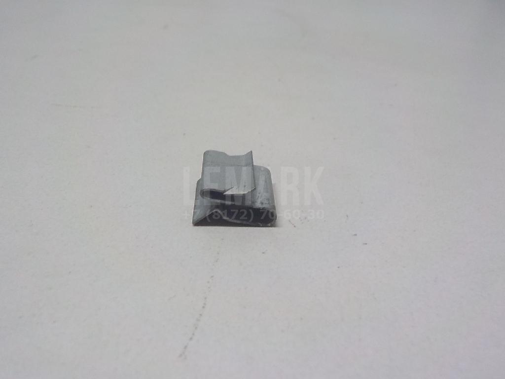 Крепеж 1459639 Ford