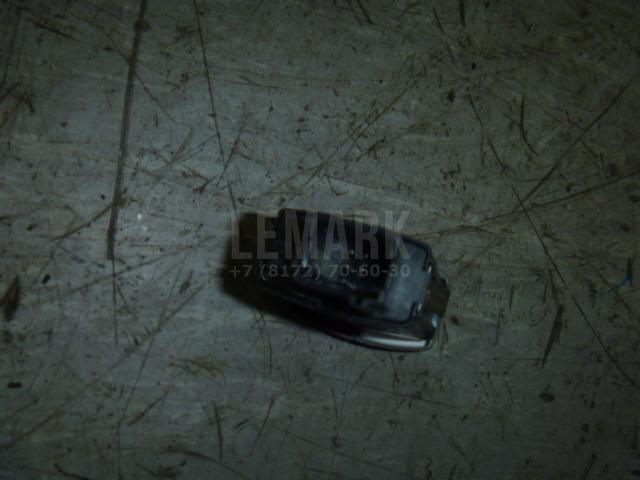Кнопка центрального замка для  BMW 1-serie E82/E88 2007-2013