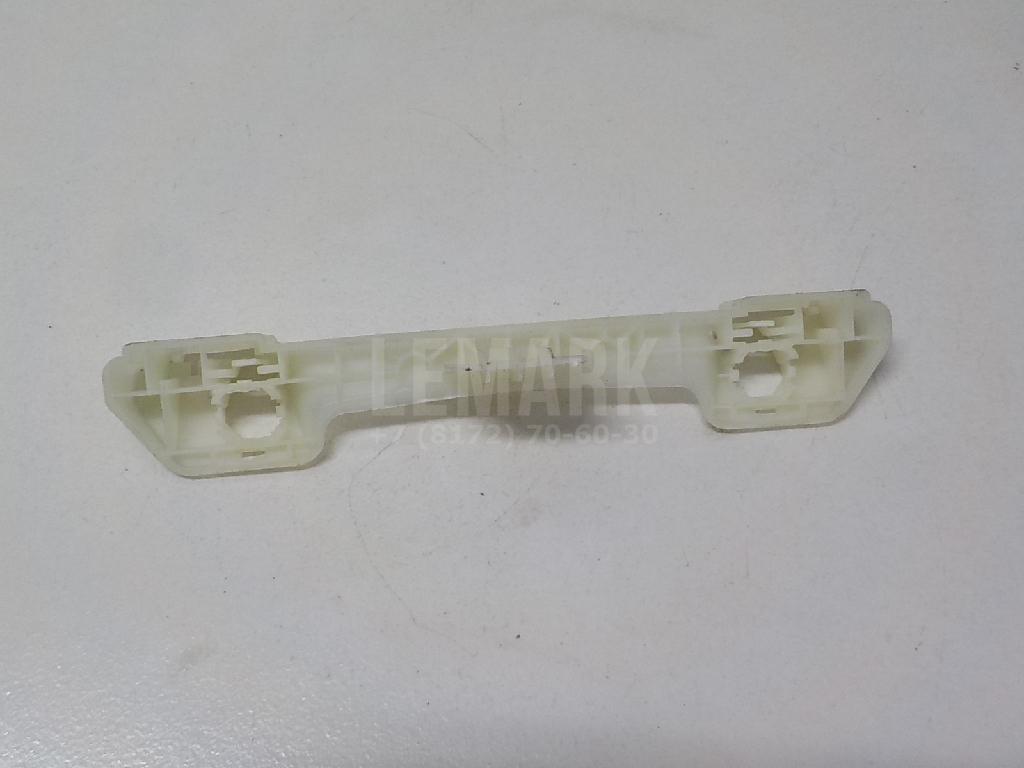 Кронштейн ручки 1K0858685B VAG