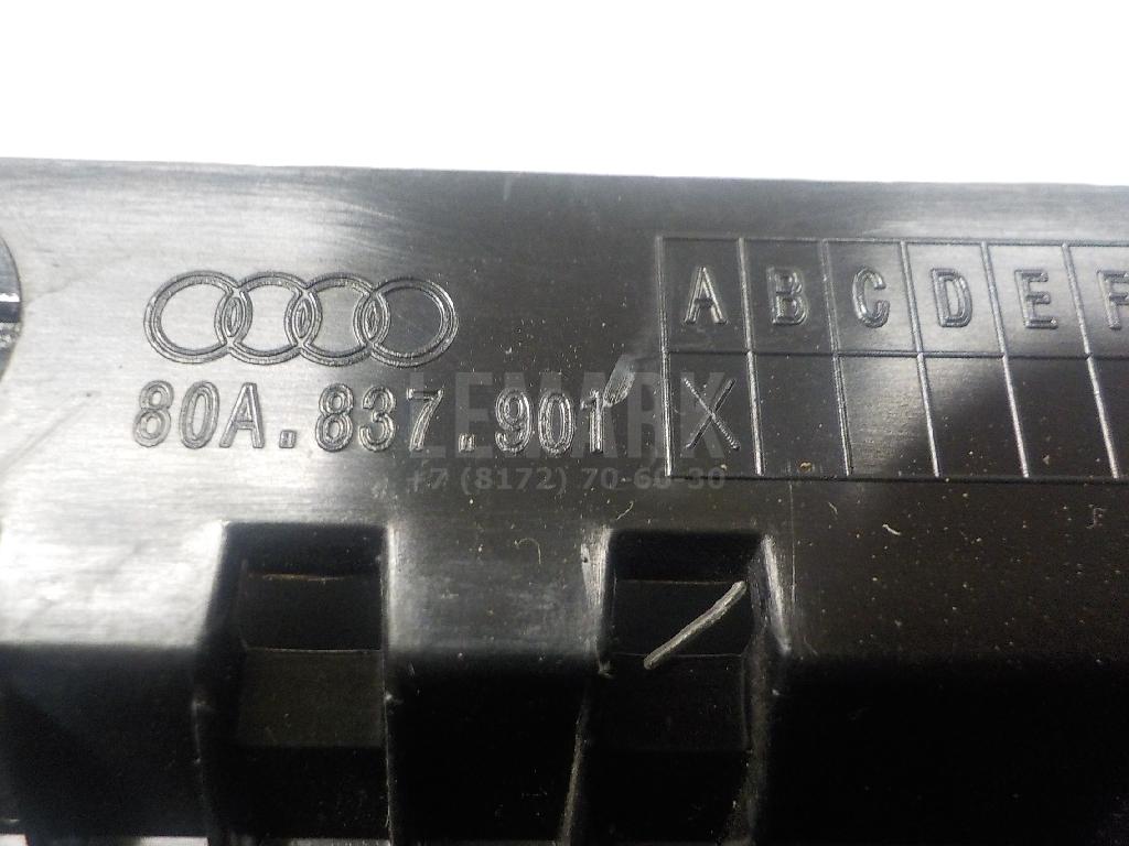 Накладка двери передней левой для  Audi A3 [8V] 2013-2020