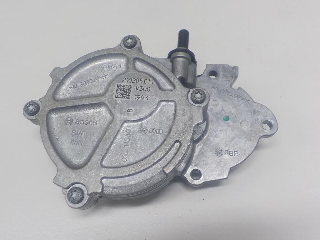 Насос вакуумный 05L145100B VAG