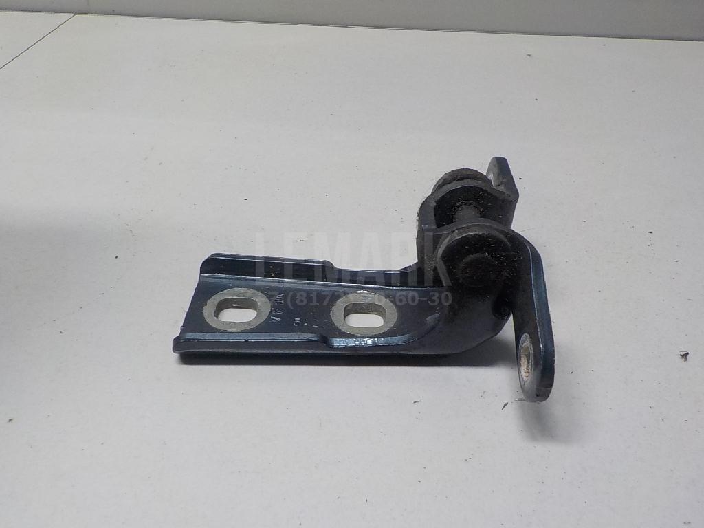 Петля двери задней левой нижняя для  BMW 1-serie E82/E88 2007-2013