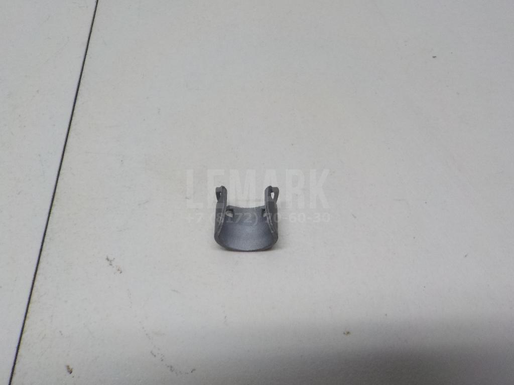 Крепеж форсунки 03C133036D VAG