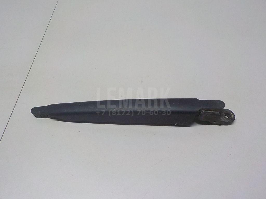 Поводок стеклоочистителя заднего