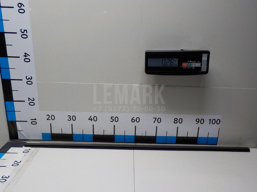 Накладка стекла переднего правого 13347112 GM